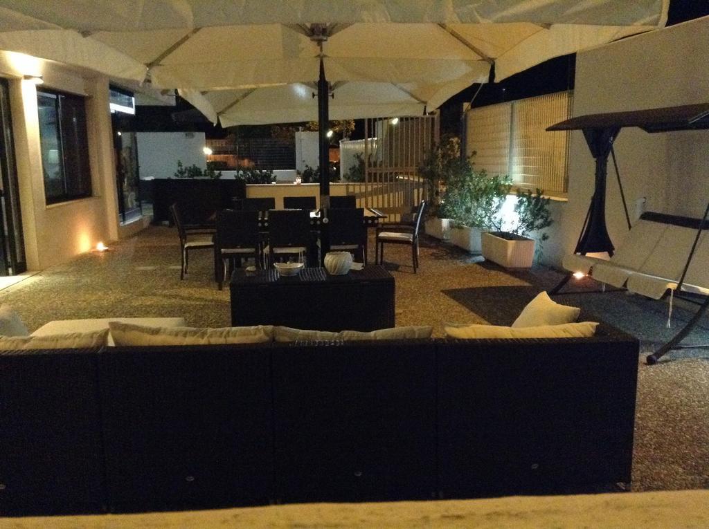 Hotel Riviera Bari Extérieur photo