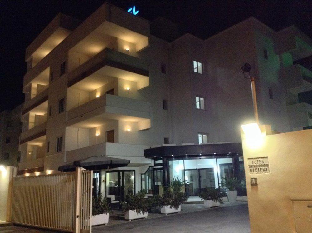 Hotel Riviera Bari Extérieur photo