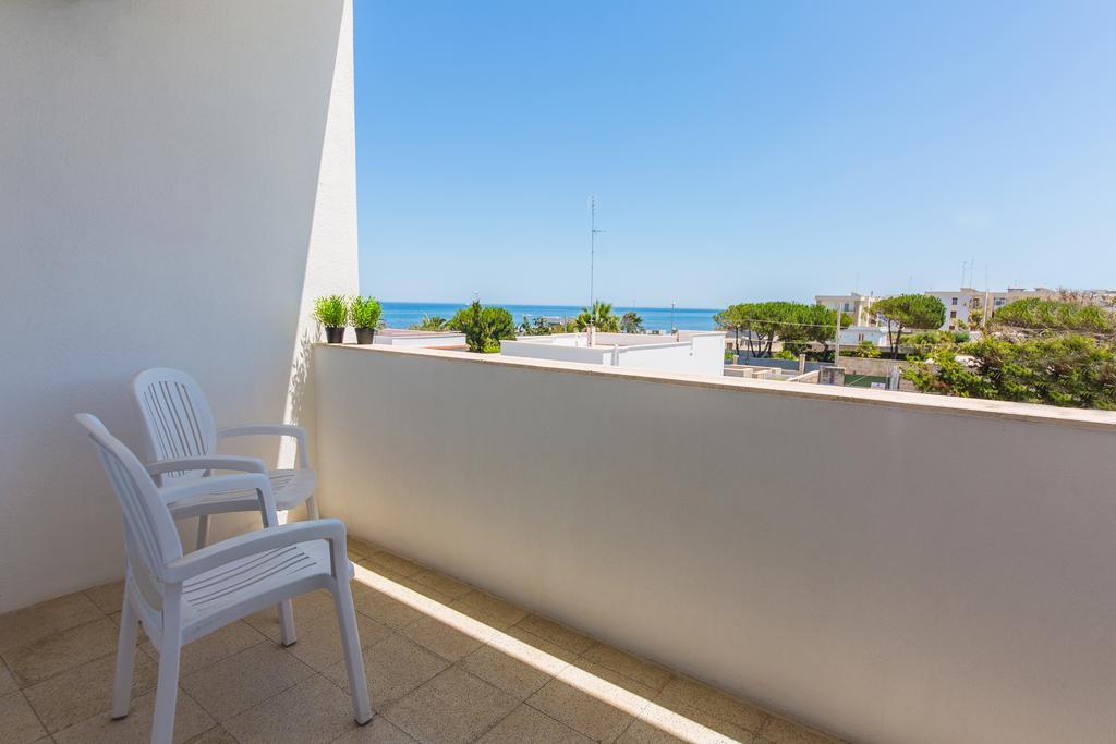 Hotel Riviera Bari Extérieur photo
