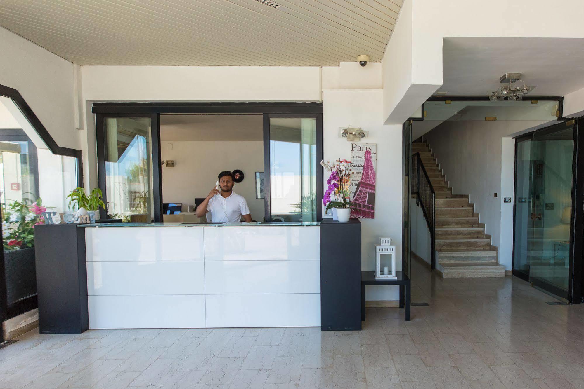 Hotel Riviera Bari Extérieur photo